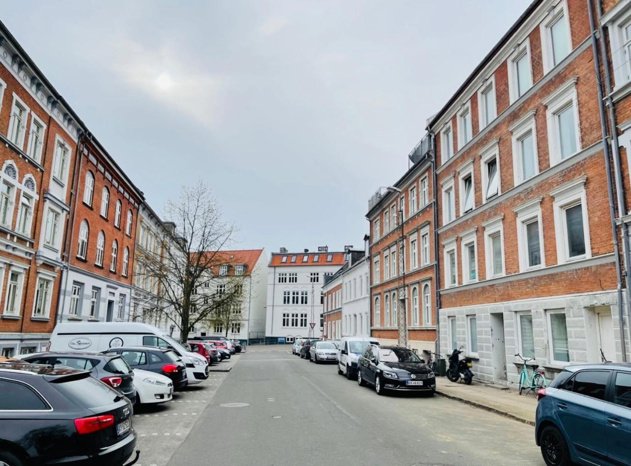 Scandinavian Apartment Hotel -Lunden 2- Central 2 Room Apartment Horsens Exteriör bild